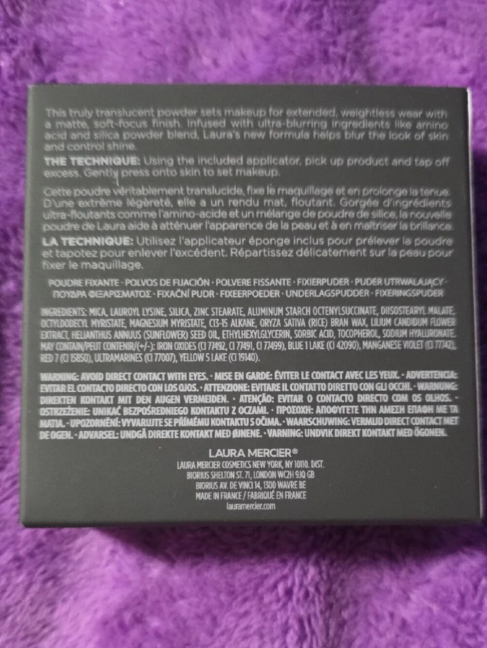 laura mercier Translucent Pressed Setting Powder - Black Compact